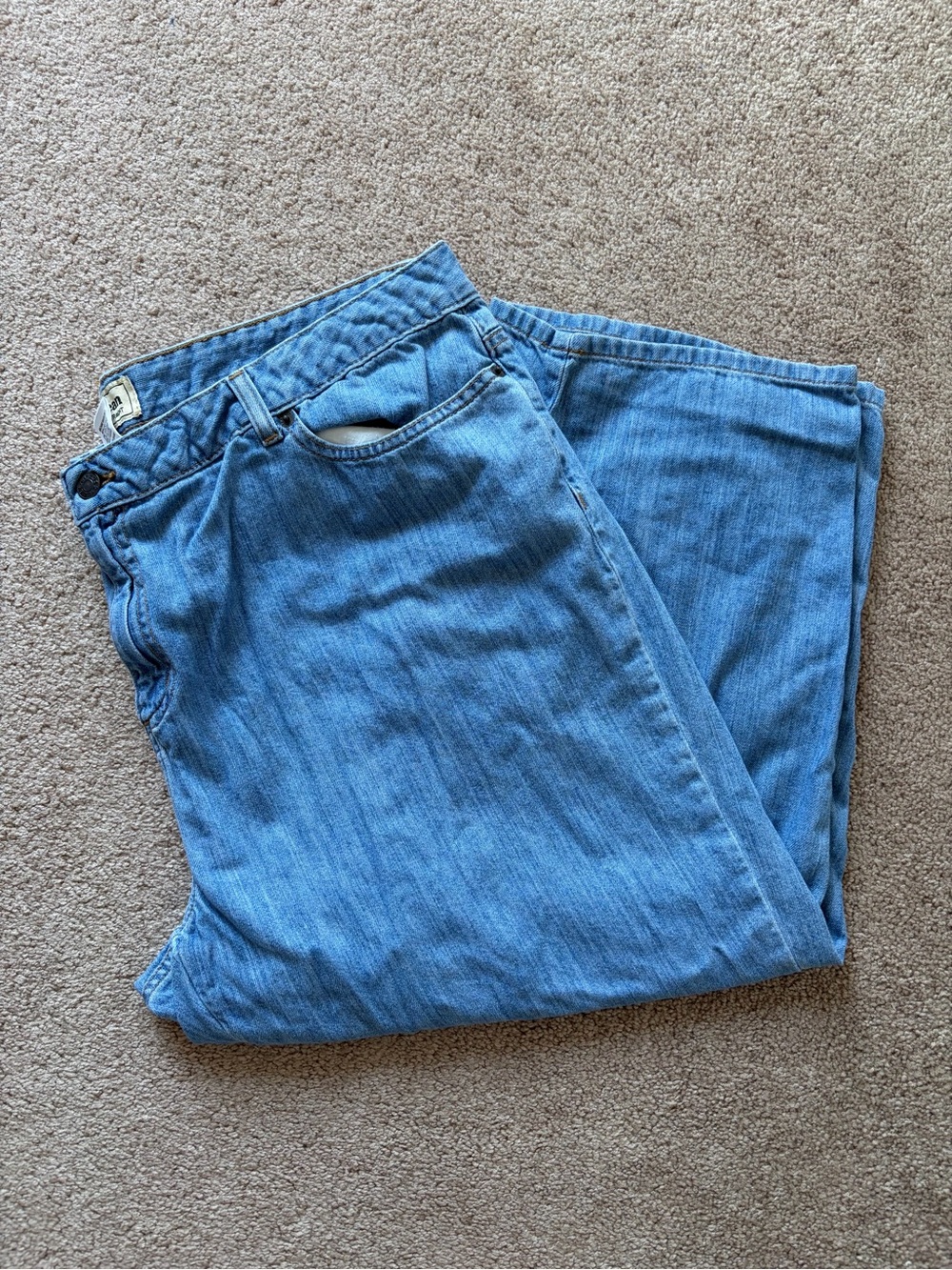 🦋 LL BEAN - Size 18W Regular Denim Capris